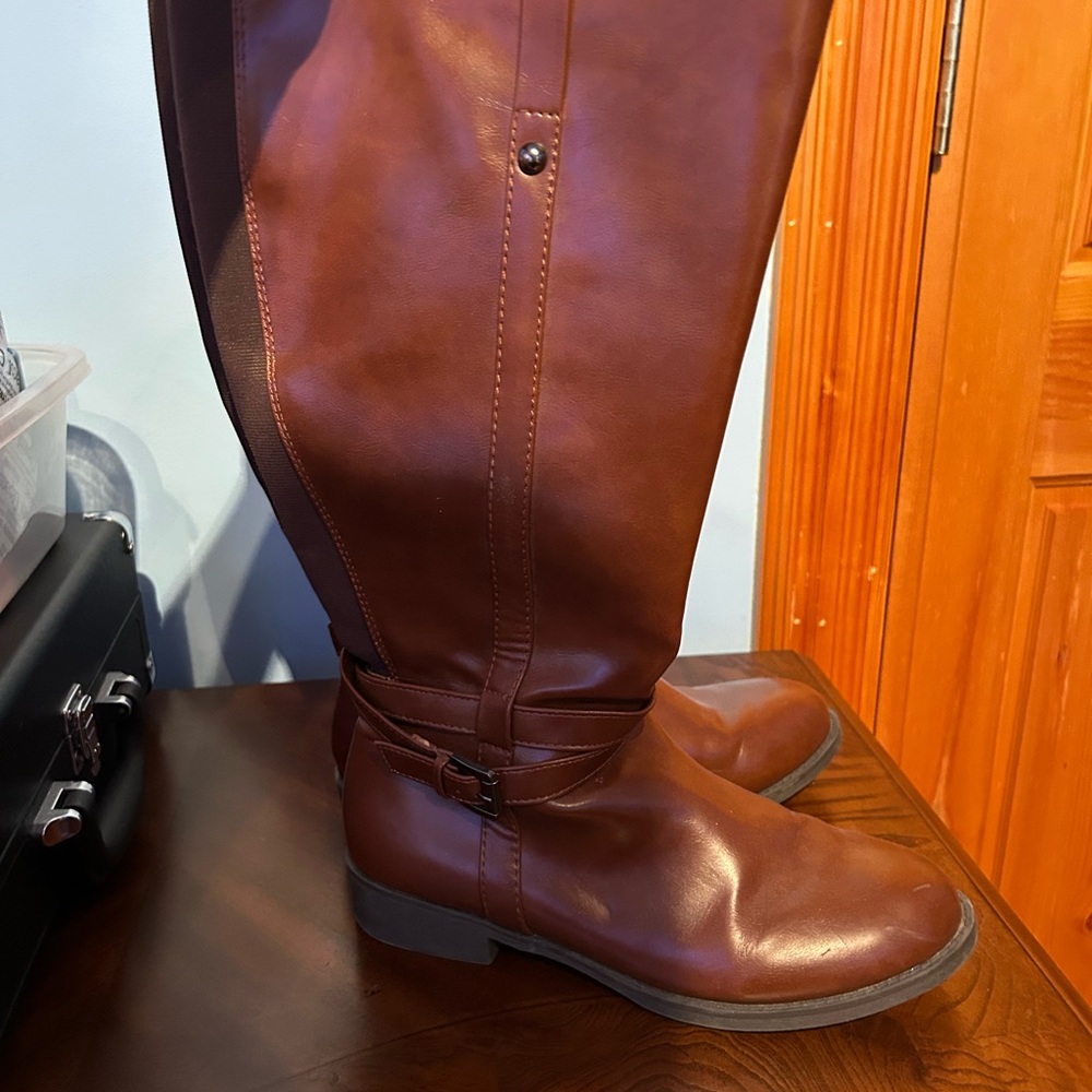 American Eagle Outfitters Brown Heeled Boots